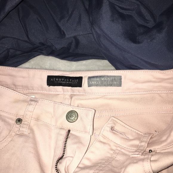 Aeropostale pink jeans! - Picture 2 of 3
